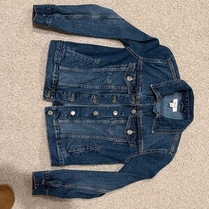 Women's Classic Blue Denim Jacket